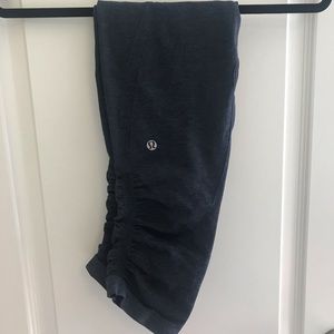 Lululemon Cropped Yoga Pants